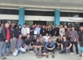 Masyarakat Konut mendatangi kantor PLN UP3 Kendari, Rabu (13/5/2026),