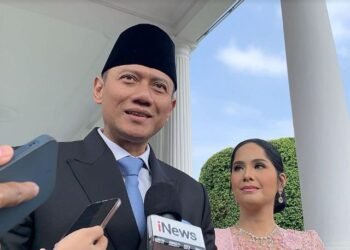 Menteri Koordinator (Menko) Bidang Infrastruktur dan Pembangunan Kewilayahan Agus Harimurti Yudhoyono (AHY) saat ditemui usai rapat koordinasi Badan Otorita Pengelola Pantura Jawa (BOPPJ) di Jakarta Senin (4/5/2026).