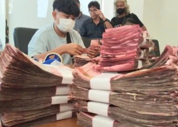Uang Rp1,54 Miliar Rusak