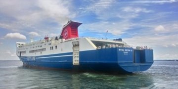 KMP Mutiara Sentosa 2 Sebelum Terbakar