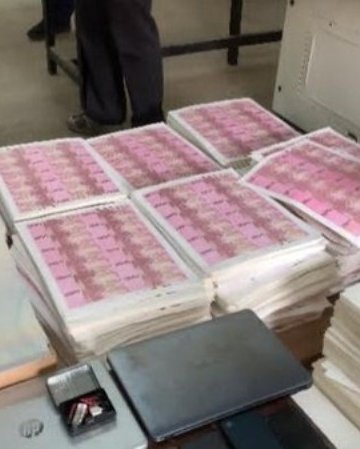 Uang Palsu Rp36 M