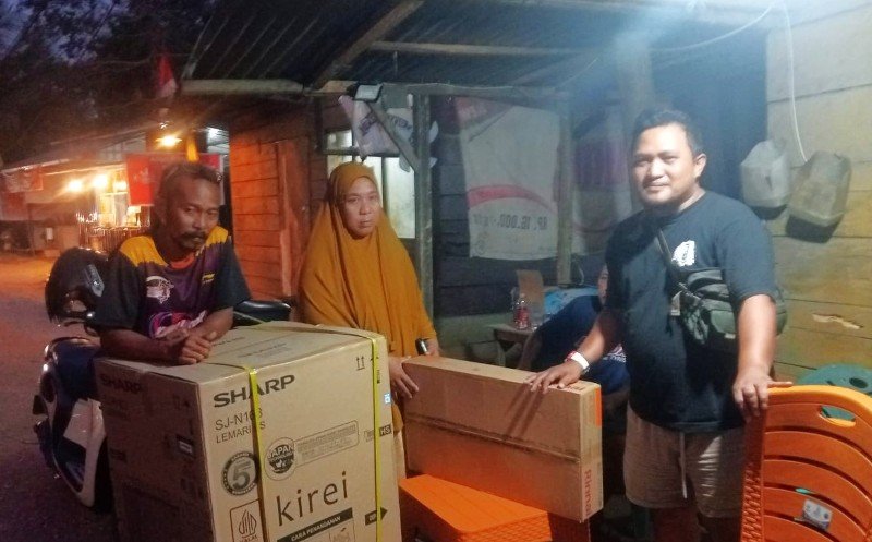 Humas PT Erianti Mandiri Sejahtera Salurkan Santunan._2