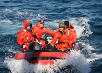 Pencarian Rombongan 5 Jurnalis Yang Liputan Erupsi Gunung Anak Krakatau yang hilang