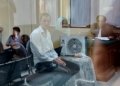Yuriy Khalilov, didampingi penterjemah Suri Saryani
