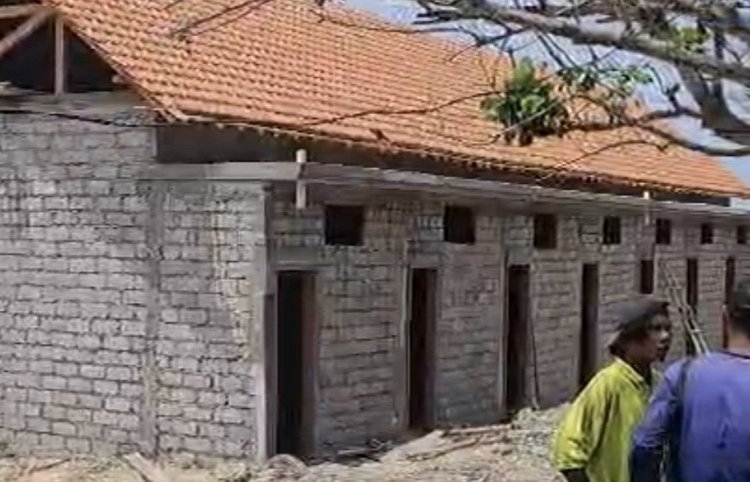 50 Kios dan Toilet dibangun di Pantai Pandawa_5